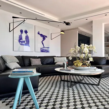 Apartment V Penthouse *
